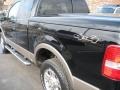 2005 Black Ford F150 Lariat SuperCab 4x4  photo #8