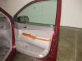 Salsa Red Pearl - Sienna XLE Photo No. 15