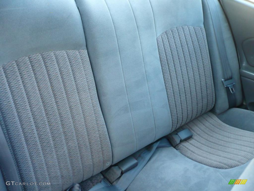 2003 Grand Am GT Sedan - Galaxy Silver Metallic / Dark Pewter photo #13
