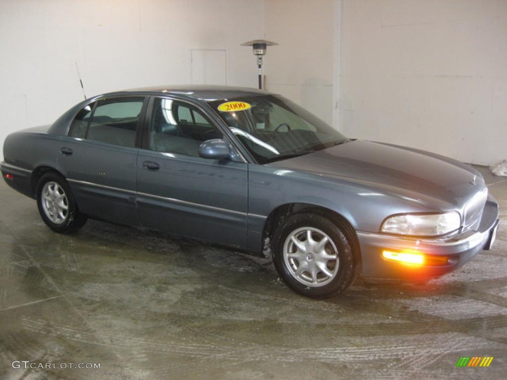 2000 Park Avenue  - Titanium Blue Metallic / Medium Blue photo #3