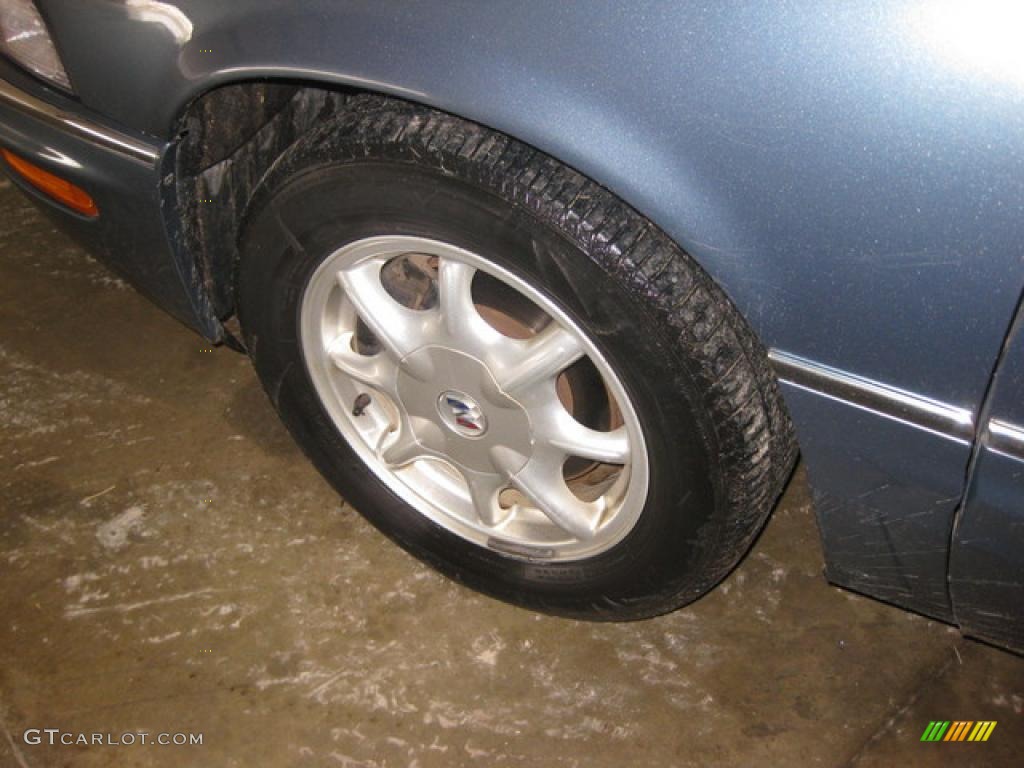 2000 Park Avenue  - Titanium Blue Metallic / Medium Blue photo #16