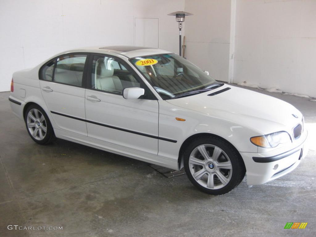 2003 3 Series 325i Sedan - Alpine White / Beige photo #3