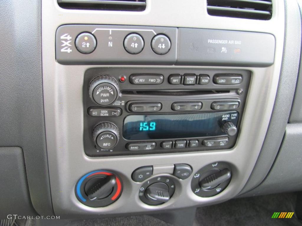 2006 Colorado Z71 Extended Cab 4x4 - Black / Very Dark Pewter photo #26