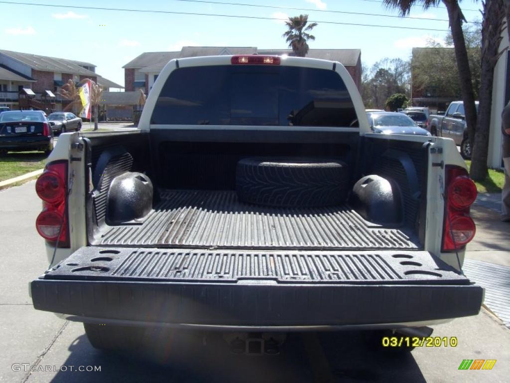 2007 Ram 1500 Big Horn Edition Quad Cab - Bright White / Khaki Beige photo #3