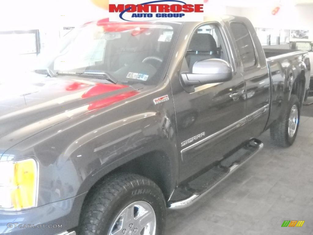 2010 Sierra 1500 SLE Extended Cab 4x4 - Storm Gray Metallic / Ebony photo #20