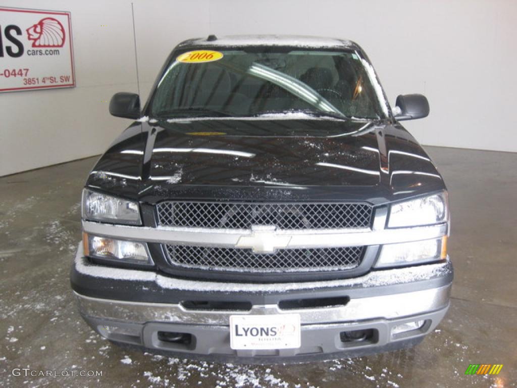 2005 Silverado 1500 Z71 Extended Cab 4x4 - Dark Gray Metallic / Medium Gray photo #2