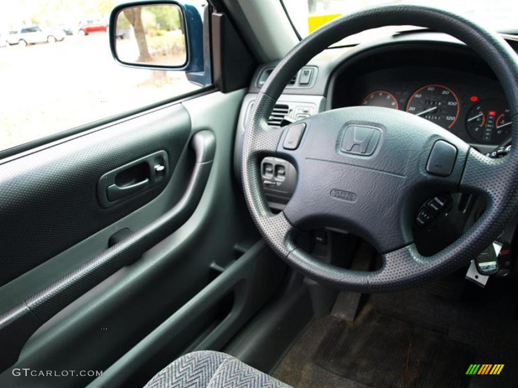 1998 CR-V EX 4WD - Cypress Green Pearl / Charcoal photo #10