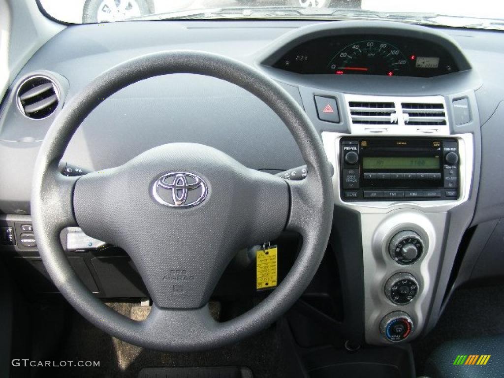 2008 Yaris 3 Door Liftback - Blazing Blue Pearl / Dark Charcoal photo #14