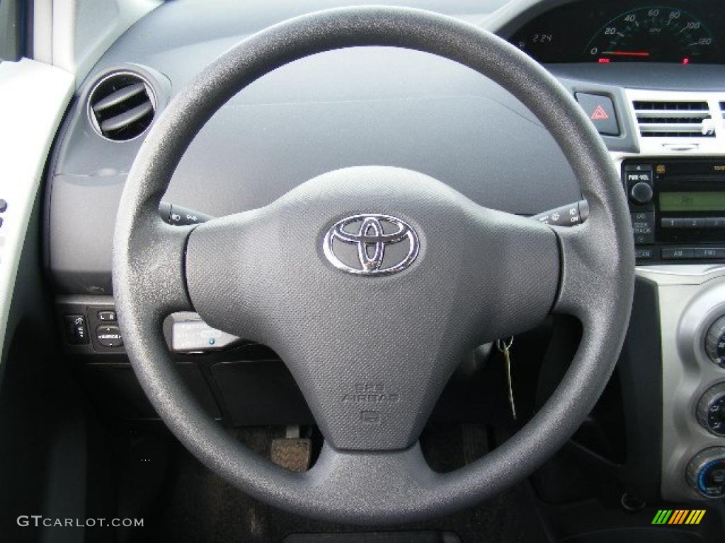 2008 Yaris 3 Door Liftback - Blazing Blue Pearl / Dark Charcoal photo #15