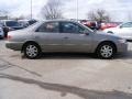 Antique Sage Pearl - Camry XLE Photo No. 2