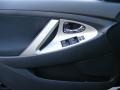 Black - Camry SE Photo No. 29