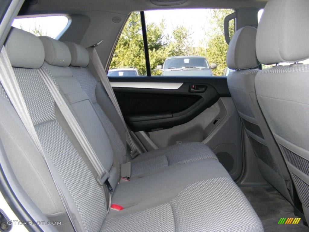 2006 4Runner SR5 4x4 - Natural White / Stone Gray photo #23