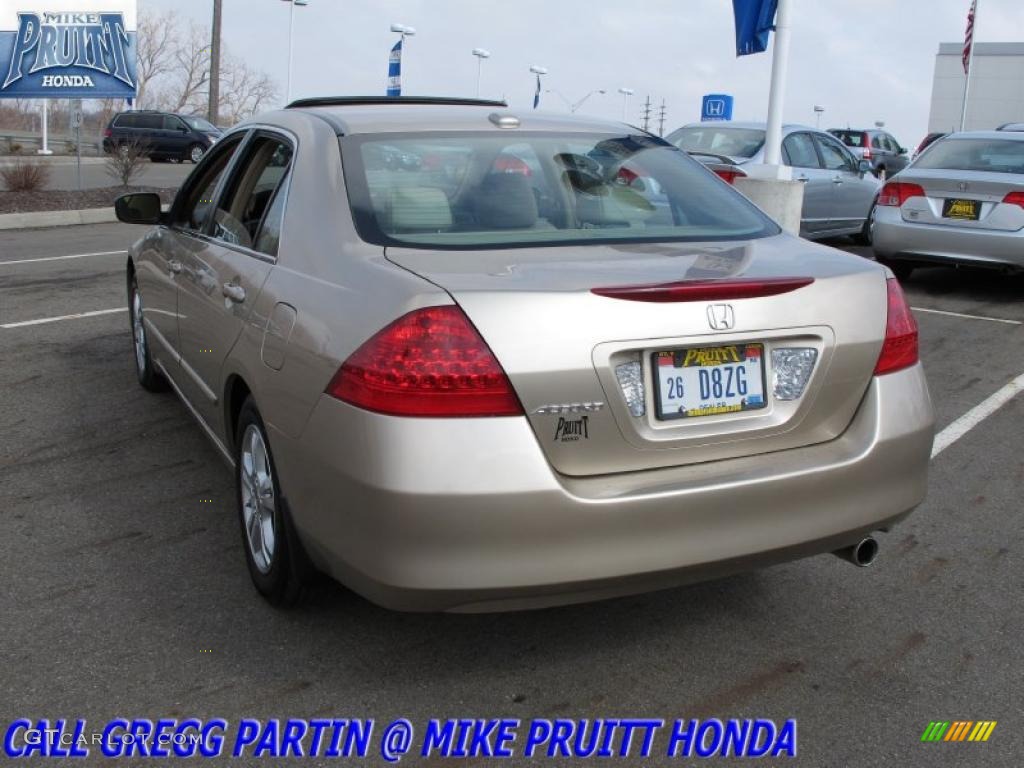 2007 Accord EX-L Sedan - Desert Mist Metallic / Ivory photo #2