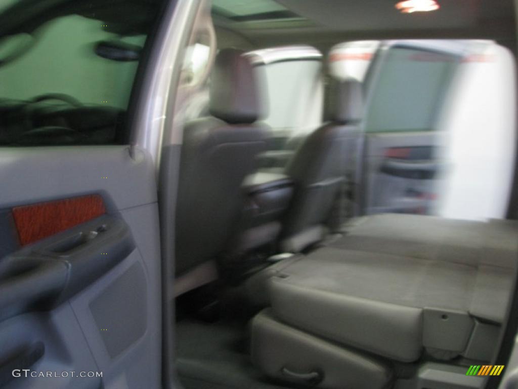 2007 Ram 3500 Laramie Mega Cab 4x4 - Bright Silver Metallic / Medium Slate Gray photo #85