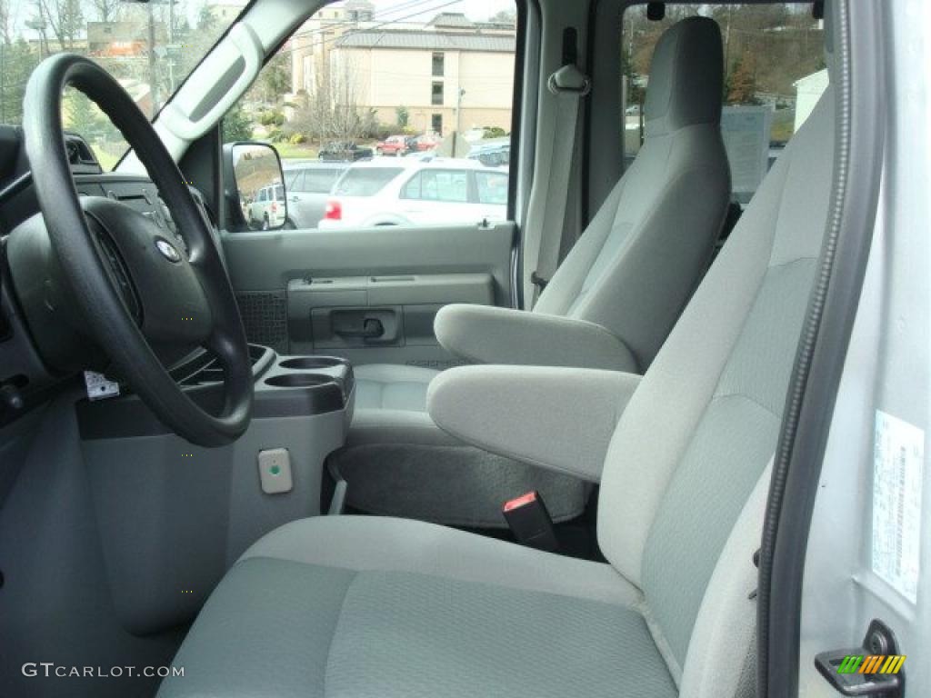 2009 E Series Van E350 Super Duty XLT Passenger - Brilliant Silver Metallic / Medium Flint photo #7
