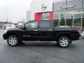 Galaxy Black - Titan LE Crew Cab 4x4 Photo No. 2