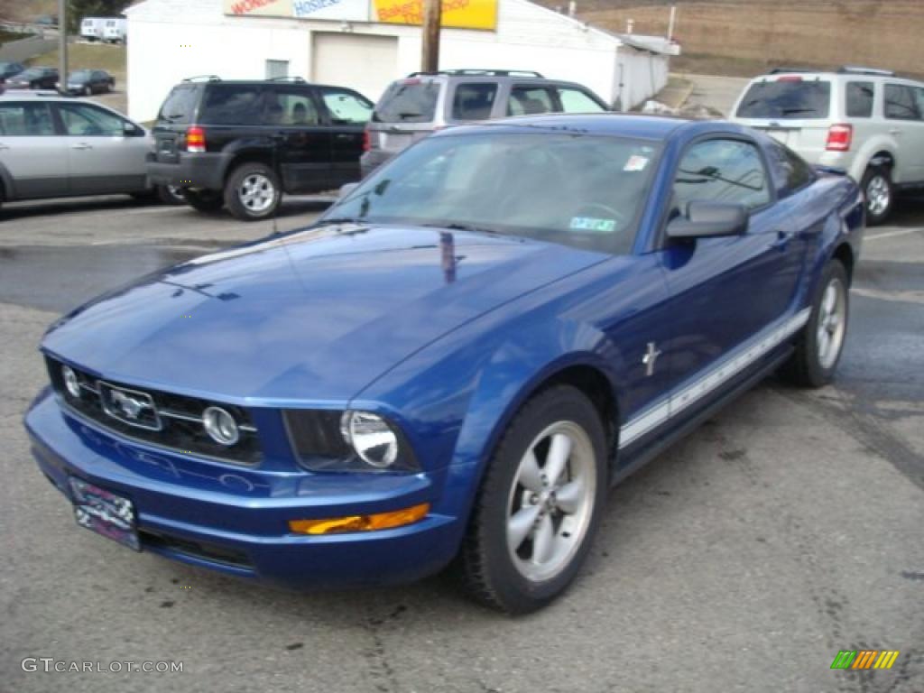 2007 Mustang V6 Premium Coupe - Vista Blue Metallic / Dark Charcoal photo #10