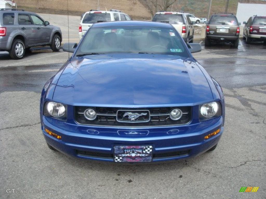 2007 Mustang V6 Premium Coupe - Vista Blue Metallic / Dark Charcoal photo #11