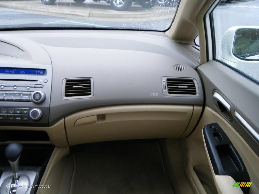 2008 Civic EX Sedan - Taffeta White / Ivory photo #16