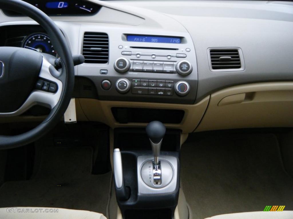 2008 Civic EX Sedan - Taffeta White / Ivory photo #17