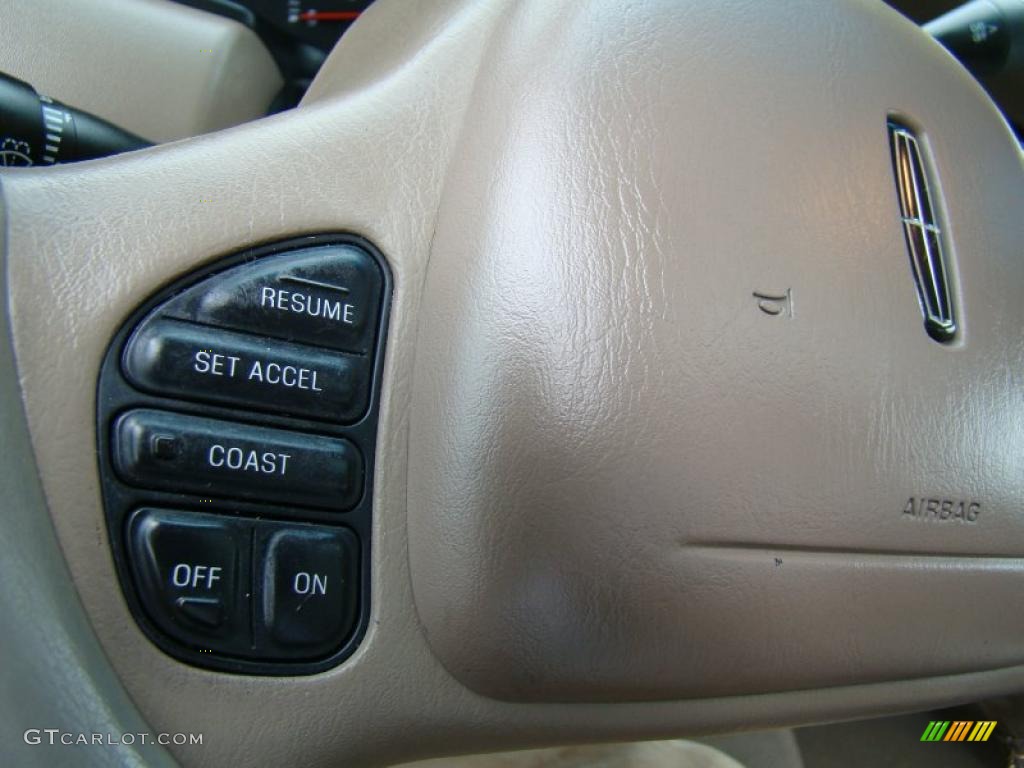 2000 Town Car Cartier - Ivory Parchment Pearl Tri Coat / Light Parchment photo #28