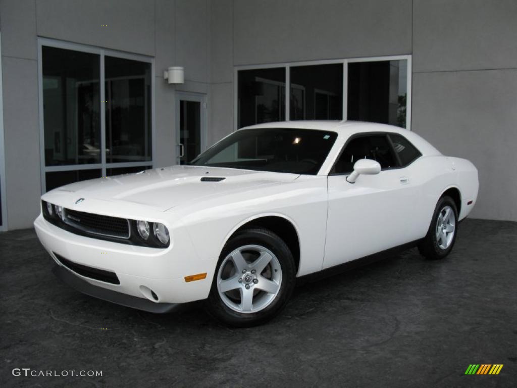 2010 Challenger SE - Stone White / Dark Slate Gray photo #1