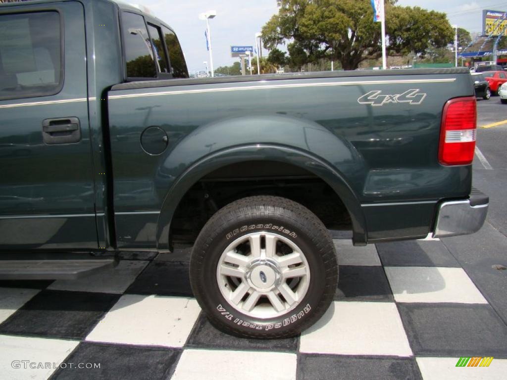 2004 F150 Lariat SuperCrew 4x4 - Aspen Green Metallic / Tan photo #35