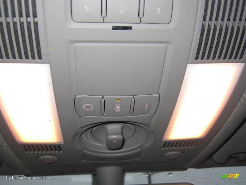 2007 A8 L 4.2 quattro - Light Silver Metallic / Black/Amaretto photo #21