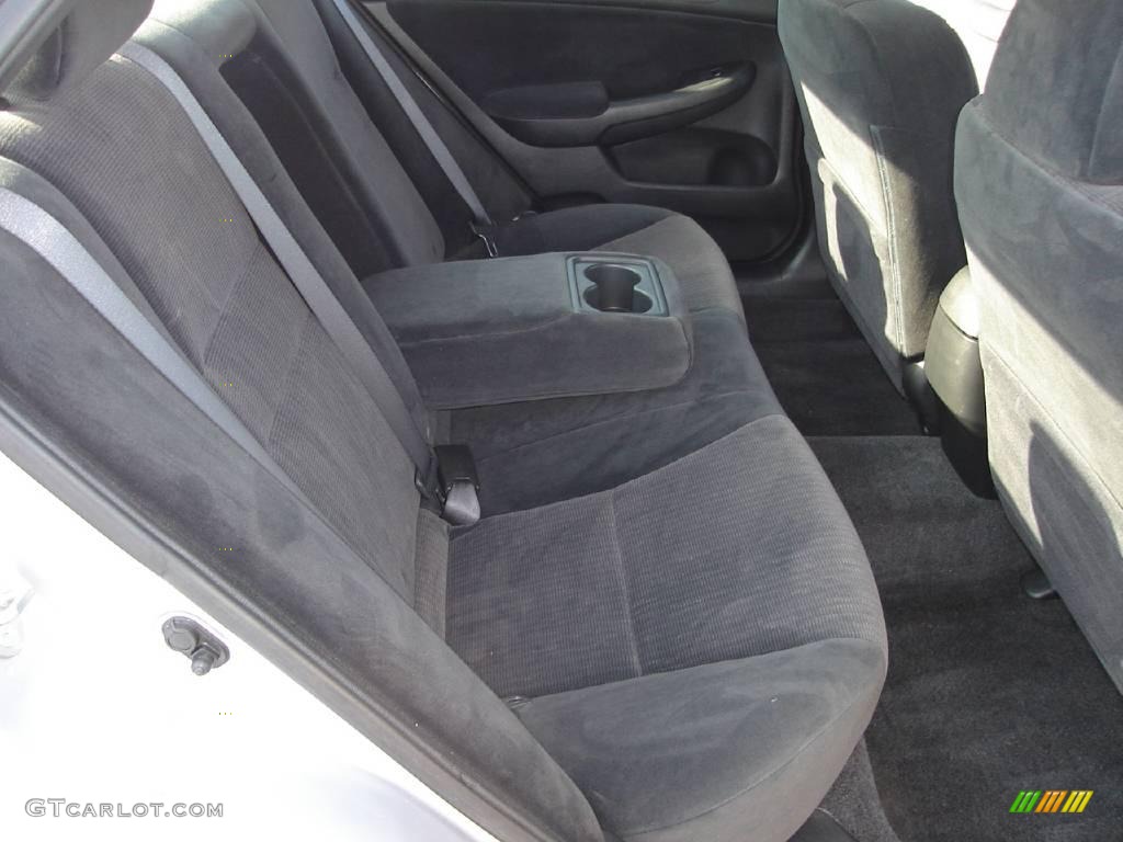 2003 Accord LX Sedan - Satin Silver Metallic / Black photo #14
