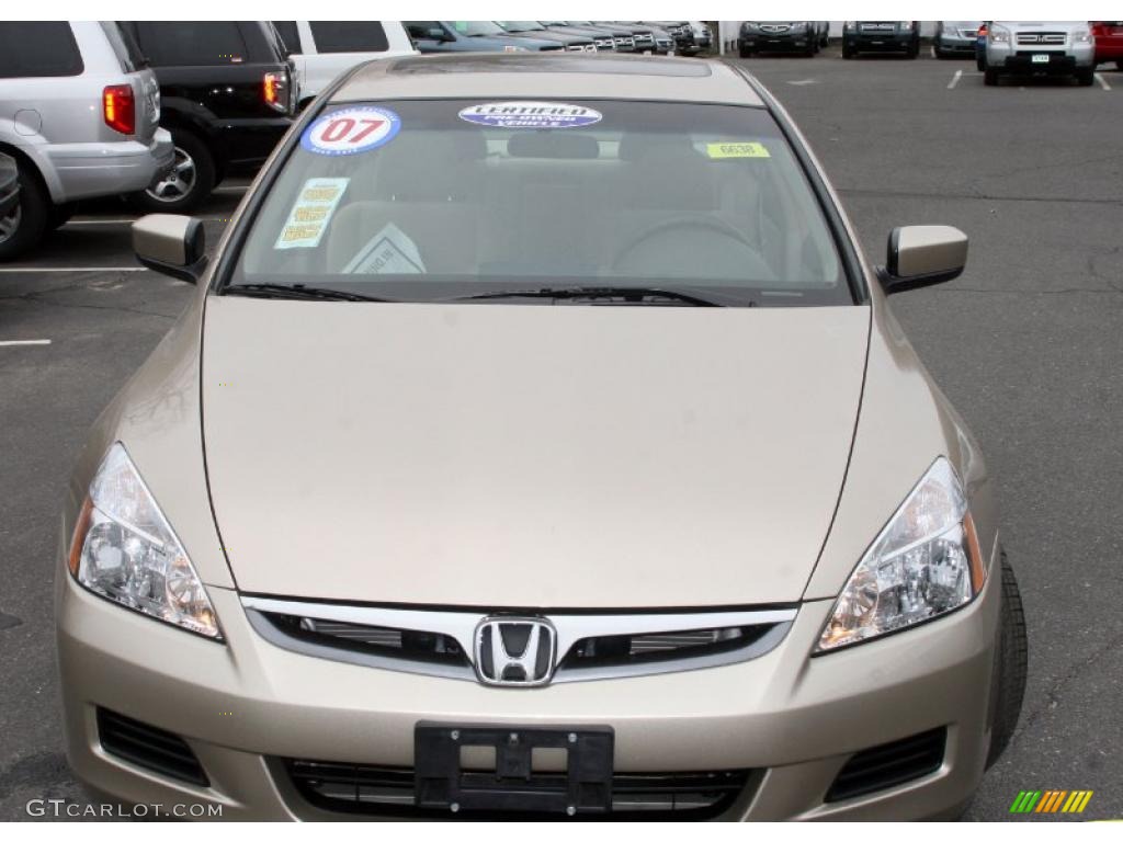 2007 Accord EX Sedan - Desert Mist Metallic / Ivory photo #3