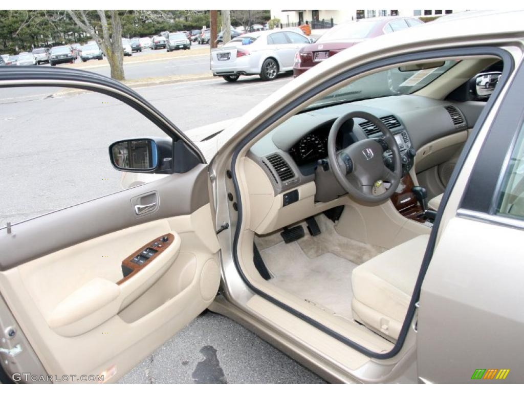 2007 Accord EX Sedan - Desert Mist Metallic / Ivory photo #11