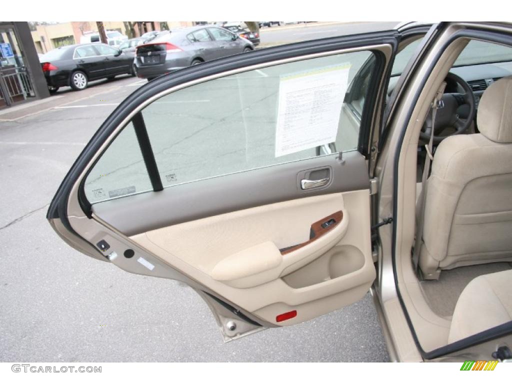 2007 Accord EX Sedan - Desert Mist Metallic / Ivory photo #15