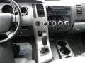 Super White - Sequoia SR5 4x4 Photo No. 26