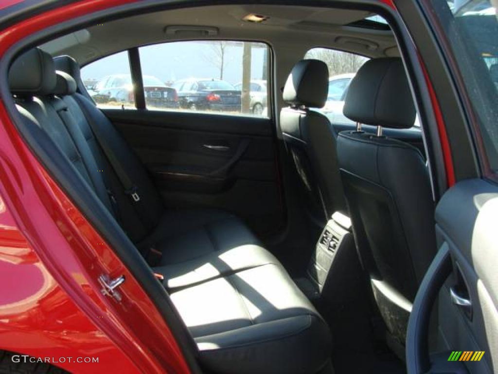 2006 3 Series 325i Sedan - Electric Red / Black photo #12