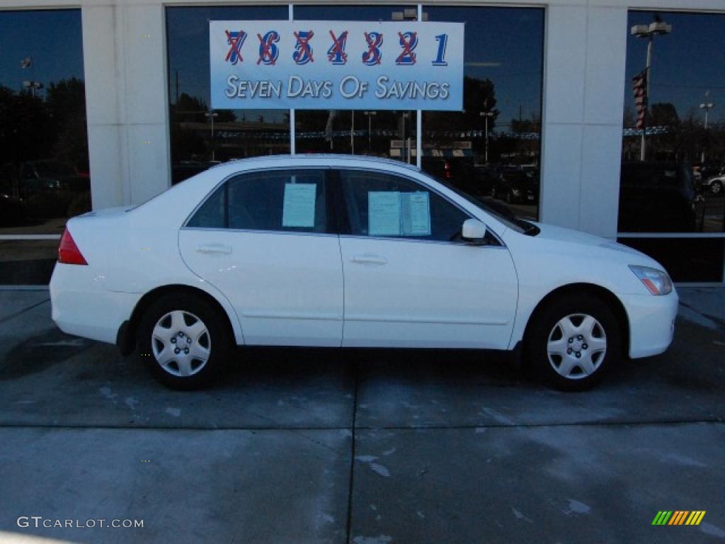 2007 Accord LX Sedan - Taffeta White / Ivory photo #2