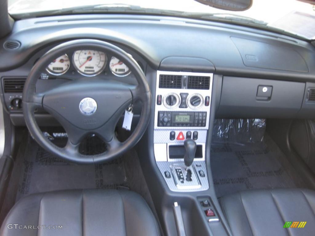 2003 SLK 230 Kompressor Roadster - Pewter Silver Metallic / Charcoal photo #24