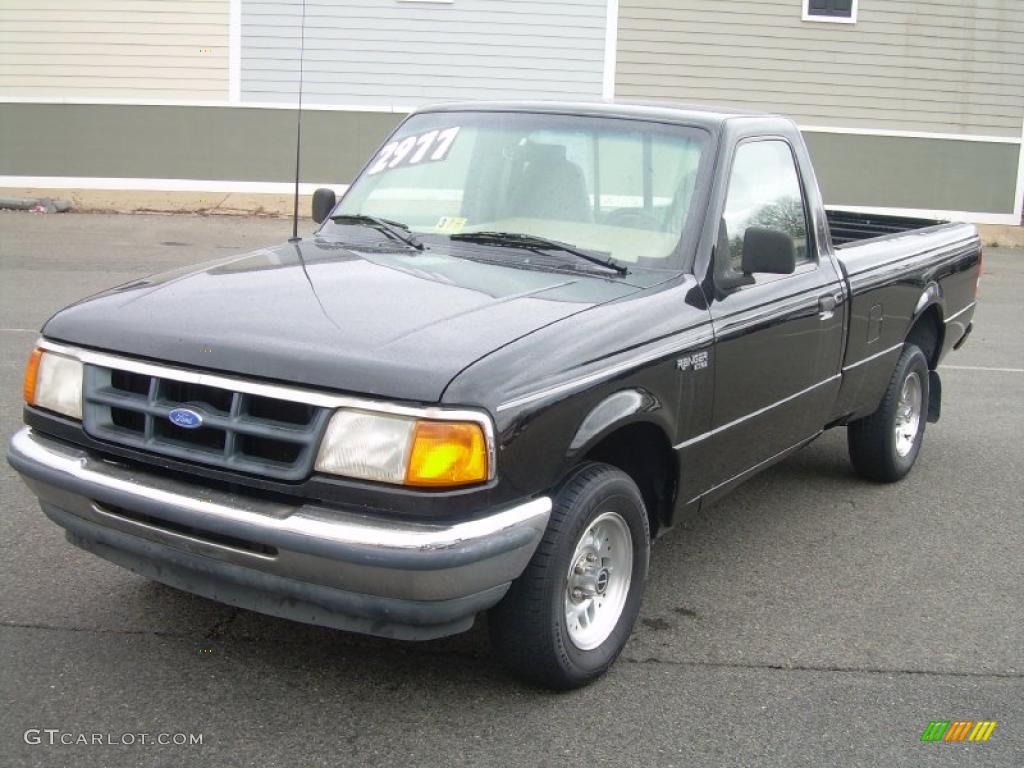 1993 Ranger XL Regular Cab - Raven Black / Beige photo #4
