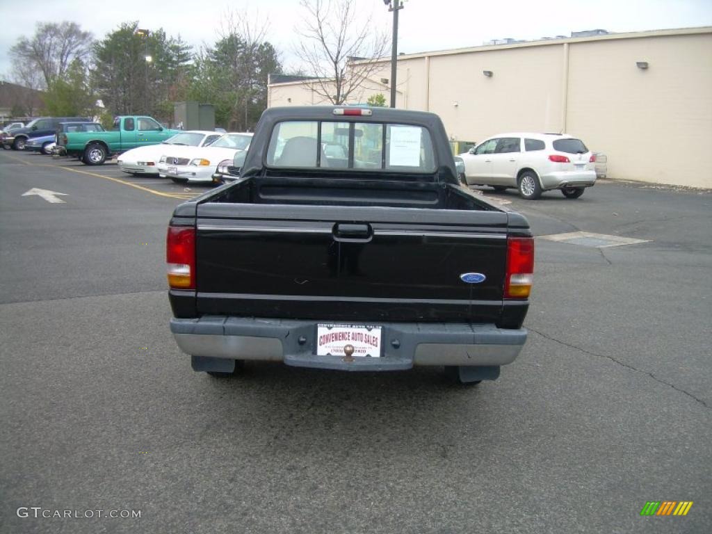 1993 Ranger XL Regular Cab - Raven Black / Beige photo #7