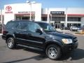 Black - Sequoia SR5 4WD Photo No. 1
