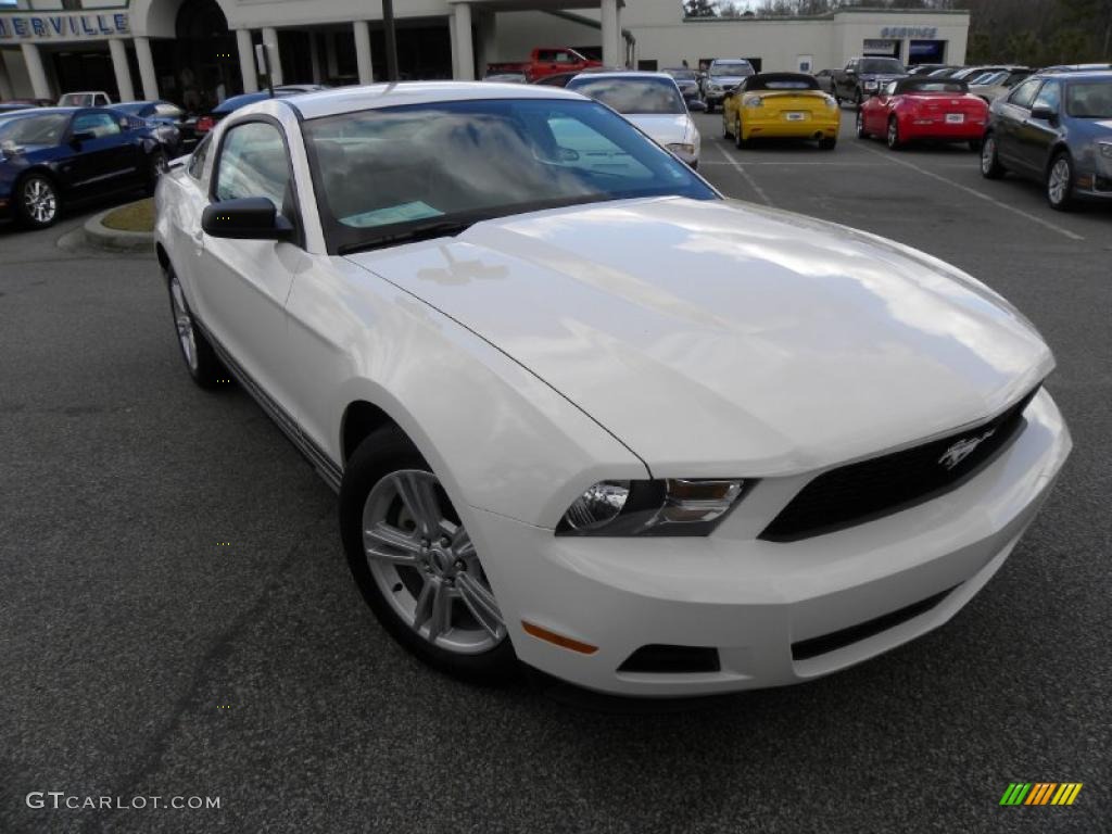 2010 Mustang V6 Coupe - Performance White / Stone photo #1