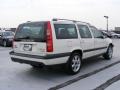 White - V70 XC AWD Photo No. 5