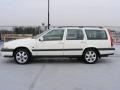 White - V70 XC AWD Photo No. 8