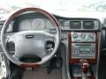 White - V70 XC AWD Photo No. 11