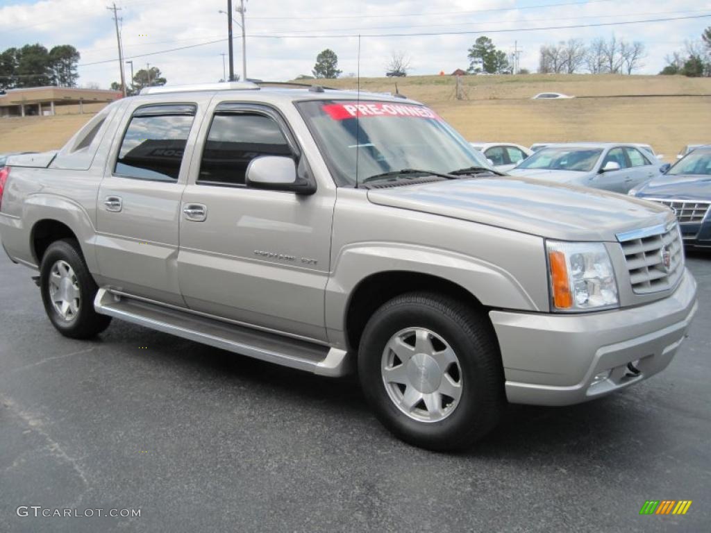 2005 Escalade EXT AWD - Quicksilver / Shale photo #2