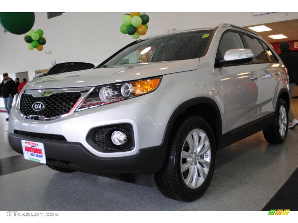 2011 Sorento EX - Bright Silver / Black photo #3