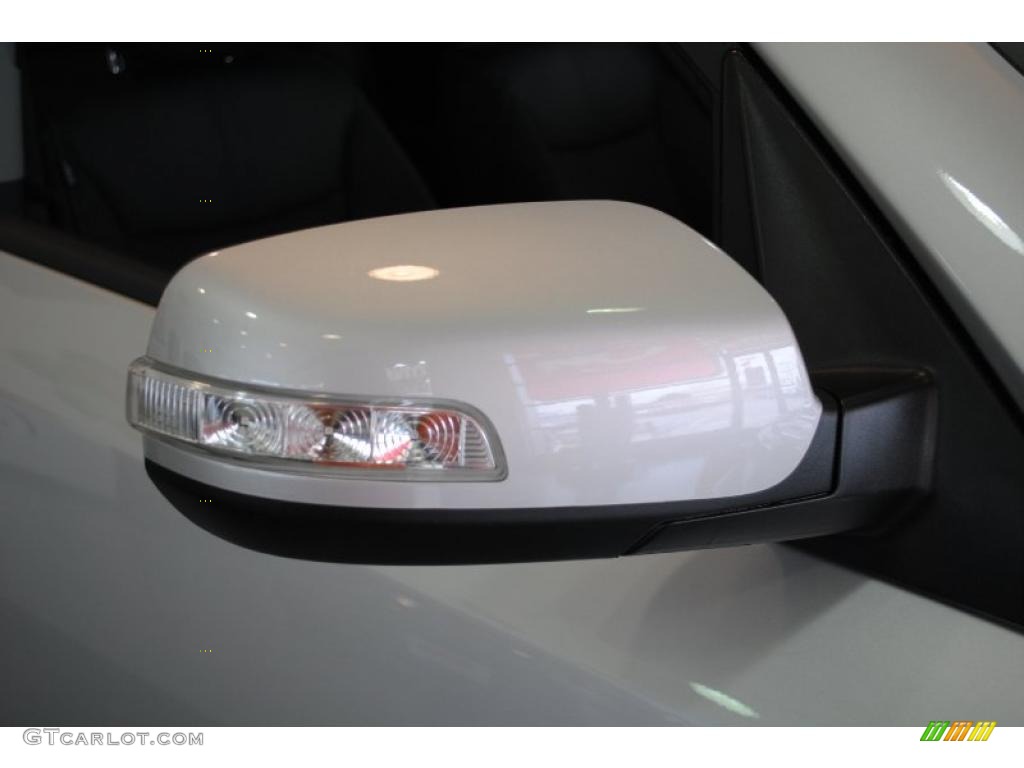 2011 Sorento EX - Bright Silver / Black photo #55