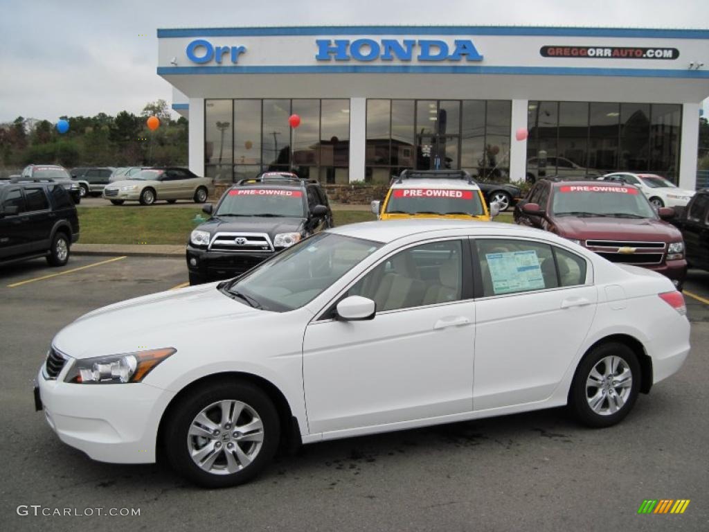2010 Accord LX-P Sedan - Taffeta White / Ivory photo #1