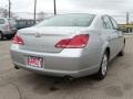 Titanium Metallic - Avalon XL Photo No. 5