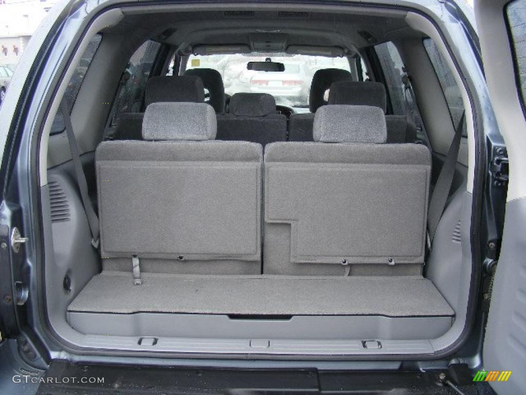2006 XL7 7 Passenger AWD - Azure Gray Metallic / Gray photo #27