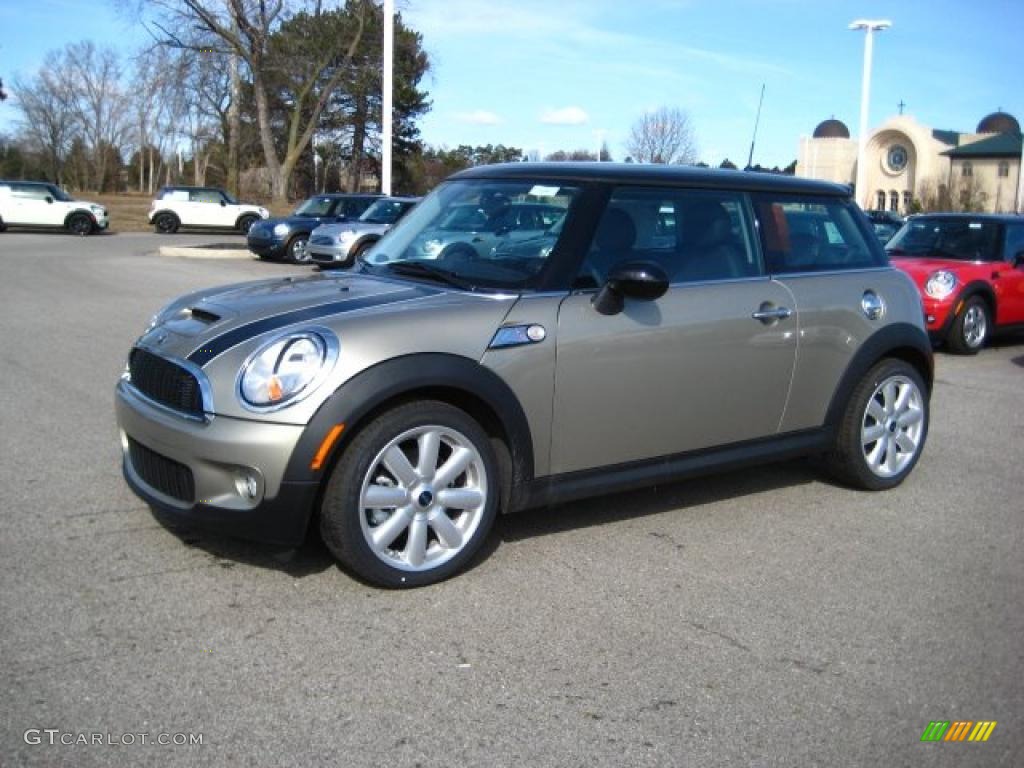 2010 Cooper S Hardtop - Sparkling Silver Metallic / Grey/Carbon Black photo #1